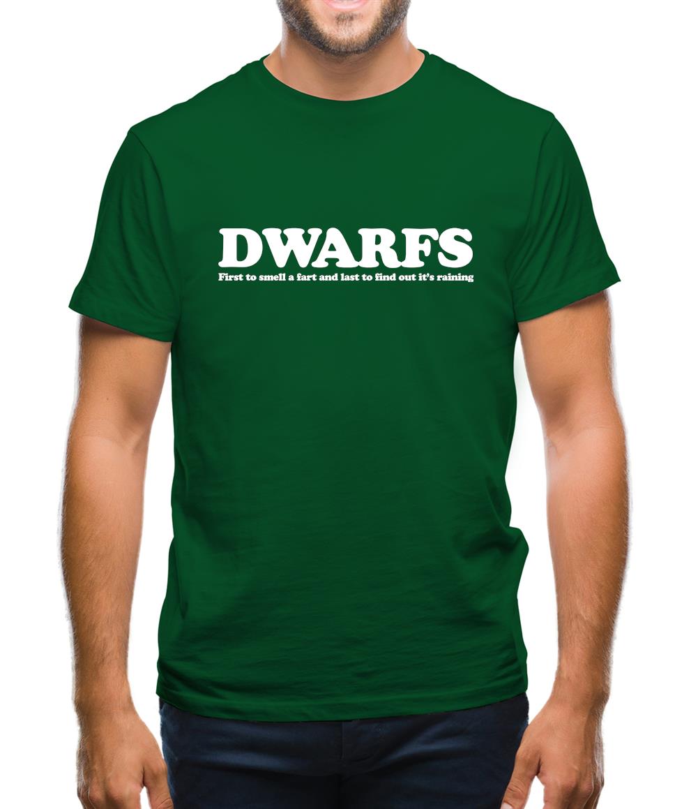 Dwarfs first to smell a fart and last to find out it's raining Mens T-Shirt